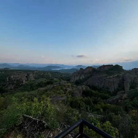 Appartement апартаменът у град