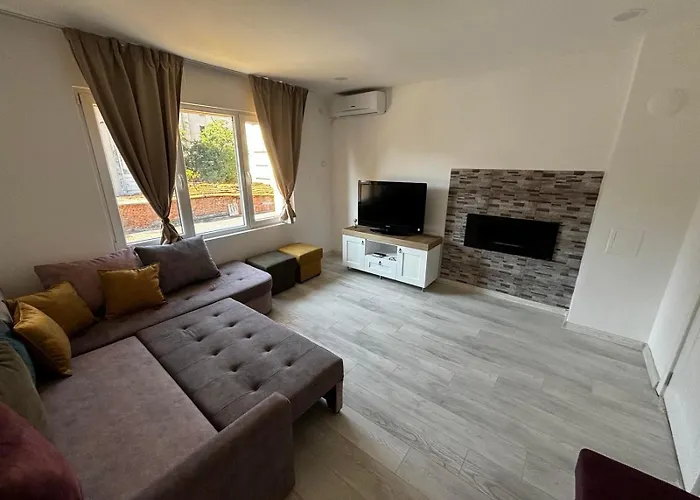 Apartament апартаменът у град Bełogradczik