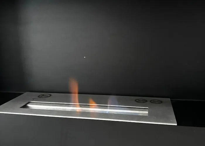 апартаменът у град アパート